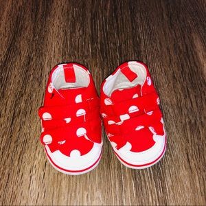 Baby polka dot shoes